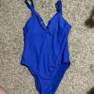 One price swimsuit